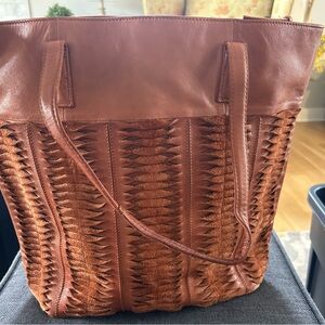 Day Mood large leather tote. 100% genuine leather. Brown/dark camel color